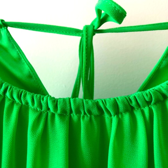 Halter, tunic top - Picture 2 of 7